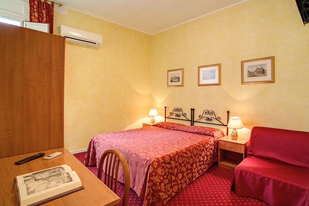 Chambre Triple