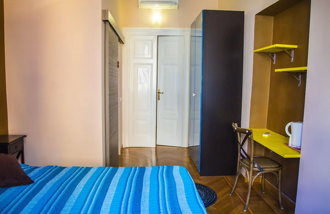 Sesto Suites Central-1