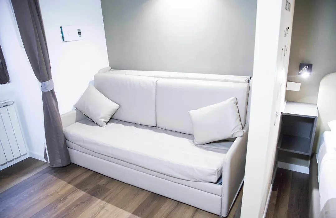 Do-Do Navona Suites-1