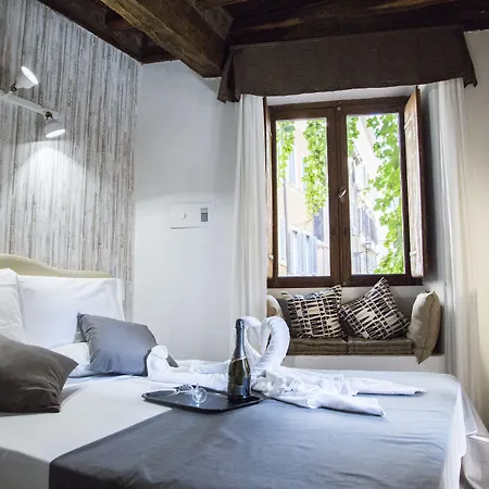 Do-Do Navona Suites-2