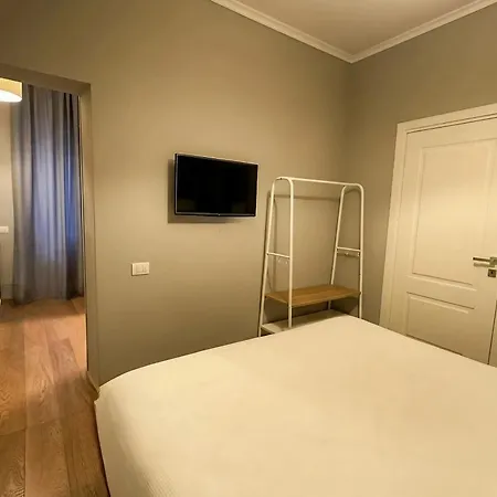 Gravina Suite Frattina-3