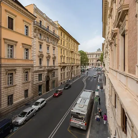 Affreschi Su Roma Luxury B&B-3